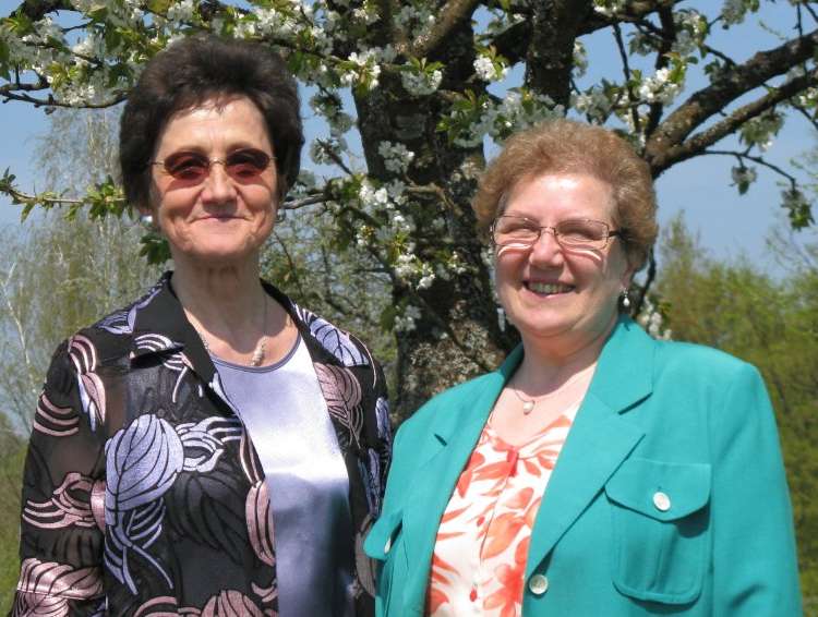 Maria Grünstäudl (li.) und Rosmarie Dobler an ihrem Festtag
