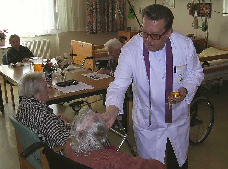 Pater Dorner wird 70