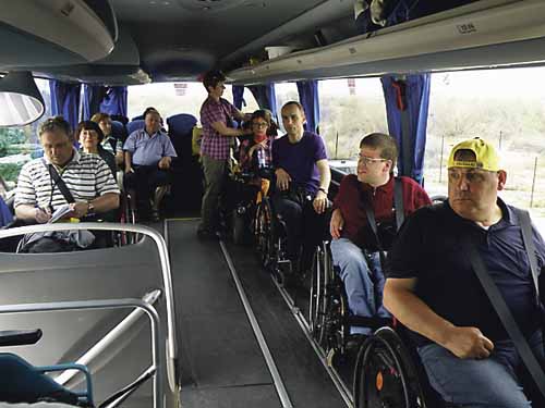 Der Reisebus auch für Rollstühle