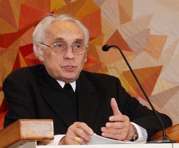 Weihbischof Dr. Helmut Krtzl